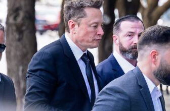 Musk misled Twitter investors before 2022 buyout, jury says